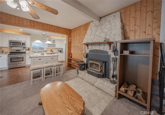 233 Corona, Lake Arrowhead, CA 92352