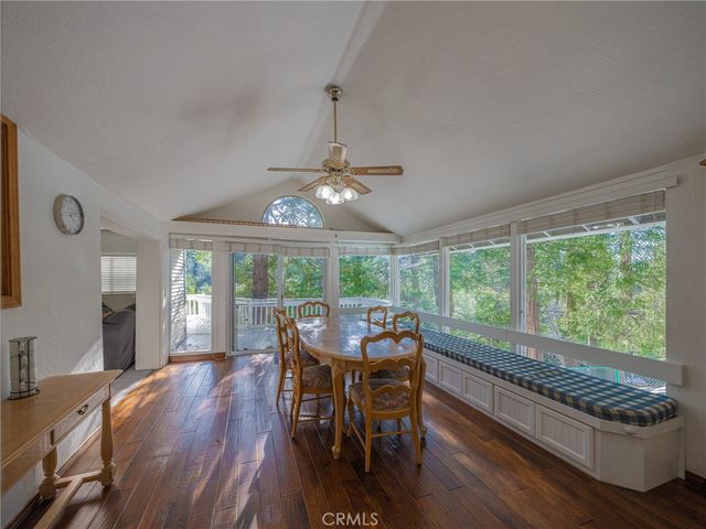 233 Corona, Lake Arrowhead, CA 92352