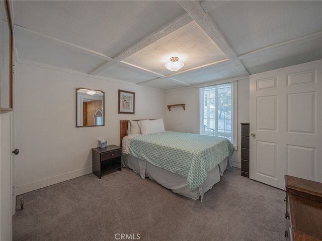 233 Corona, Lake Arrowhead, CA 92352