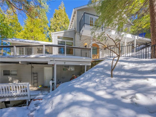 233 Corona, Lake Arrowhead, CA 92352