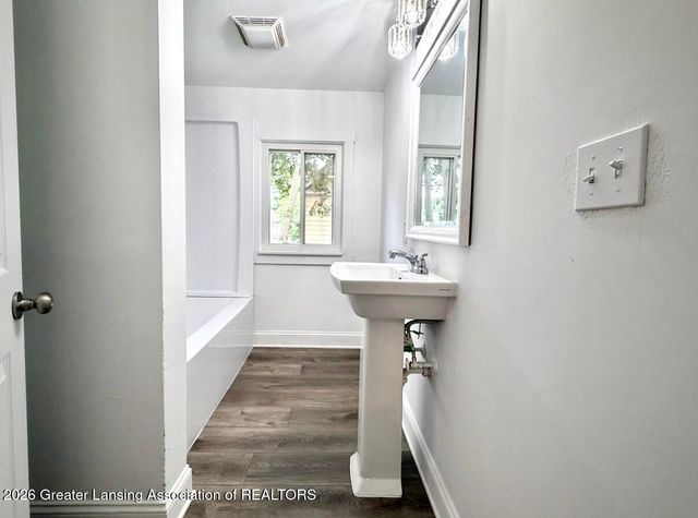 406 N Butler Boulevard, Lansing, MI 48915