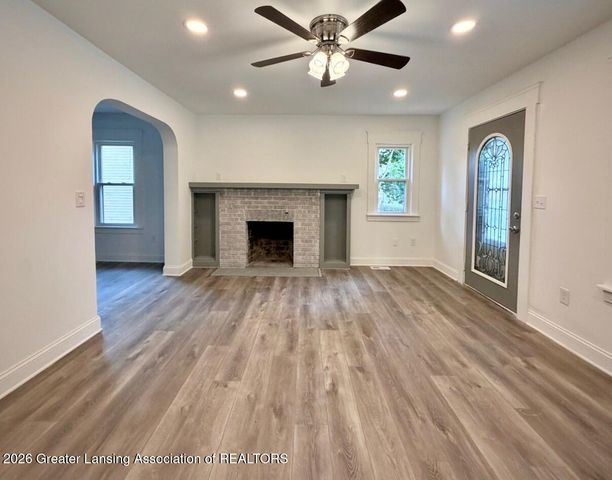 406 N Butler Boulevard, Lansing, MI 48915