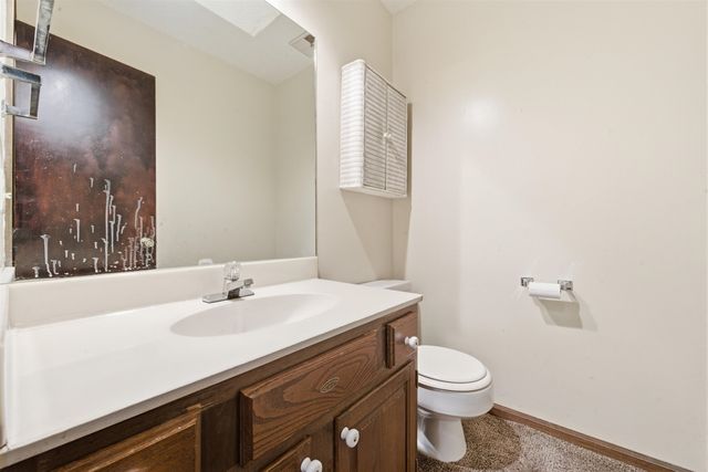 1462 S Goebel Cir, Wichita, KS 67207