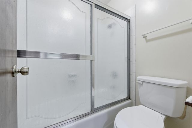 1462 S Goebel Cir, Wichita, KS 67207