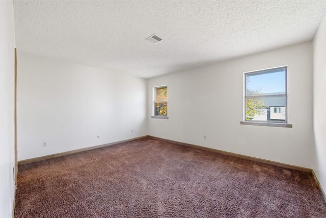 1462 S Goebel Cir, Wichita, KS 67207