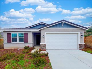 19668 Season Grove Dr, Riverside, CA 92507