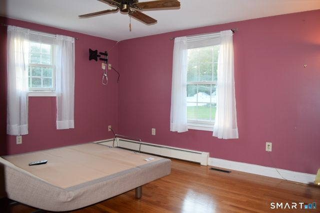 33 Douglas Drive, Enfield, CT 06082