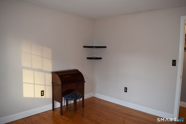 33 Douglas Drive, Enfield, CT 06082