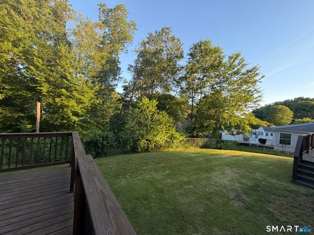 33 Douglas Drive, Enfield, CT 06082