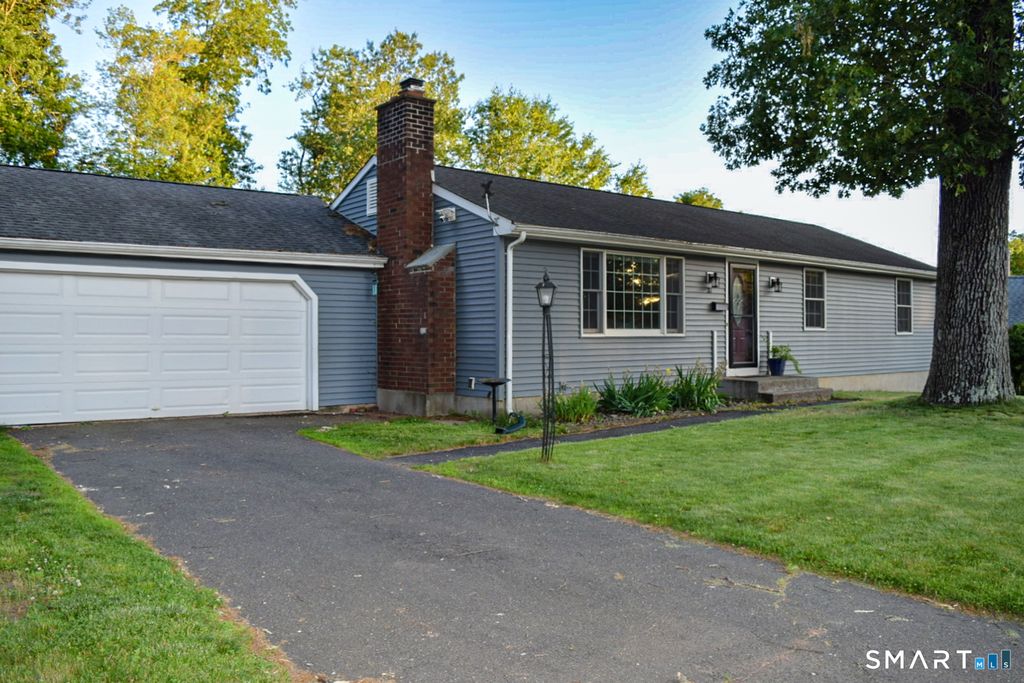 33 Douglas Drive, Enfield, CT 06082