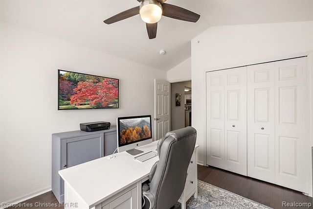 16204 Caitlin Circle, Walled Lake, MI 48390