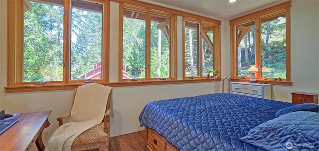 65 Dolphin Lane, Lopez Island, WA 98261