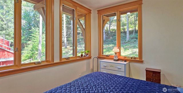 65 Dolphin Lane, Lopez Island, WA 98261