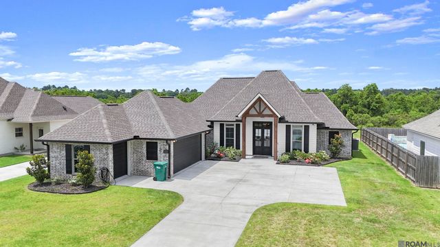 7303 Lillie Dr, Denham Springs, LA 70706