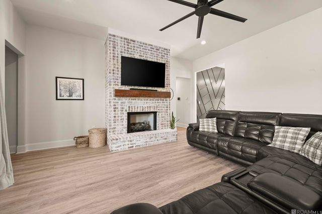 7303 Lillie Dr, Denham Springs, LA 70706