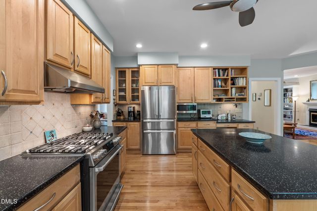 7019 Knotty Pine Drive, Chapel Hill, NC 27517