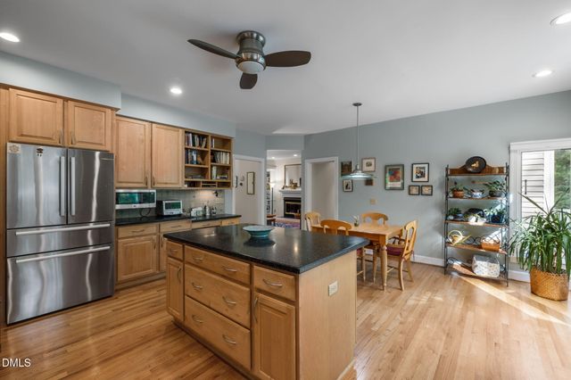 7019 Knotty Pine Drive, Chapel Hill, NC 27517