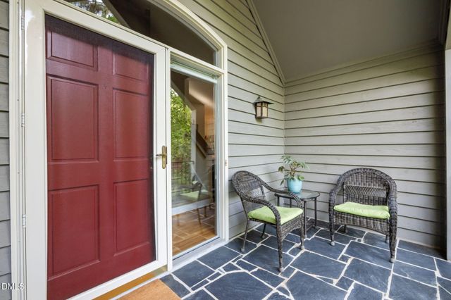 7019 Knotty Pine Drive, Chapel Hill, NC 27517