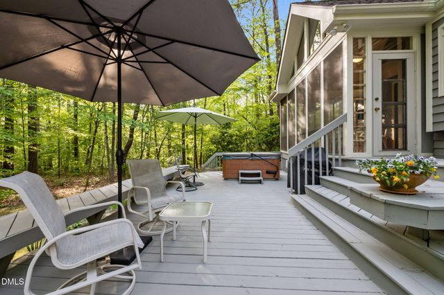 7019 Knotty Pine Drive, Chapel Hill, NC 27517