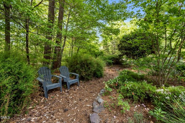 7019 Knotty Pine Drive, Chapel Hill, NC 27517