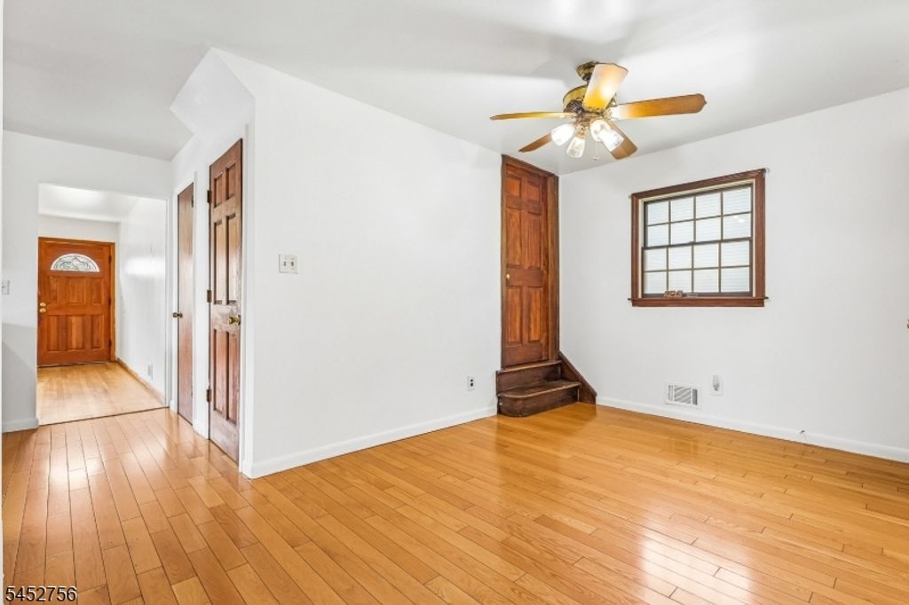 124 Sonora Ave, Woodbridge Twp., NJ 08830 — photo 5