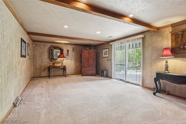 7400 Akins Road, North Royalton, OH 44133