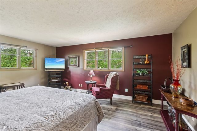 7400 Akins Road, North Royalton, OH 44133