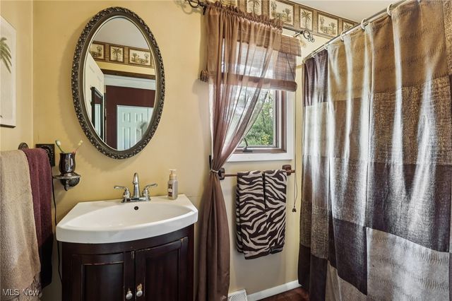 7400 Akins Road, North Royalton, OH 44133