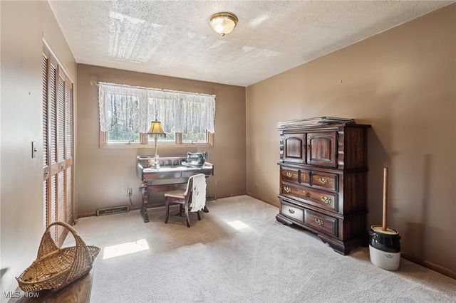 7400 Akins Road, North Royalton, OH 44133