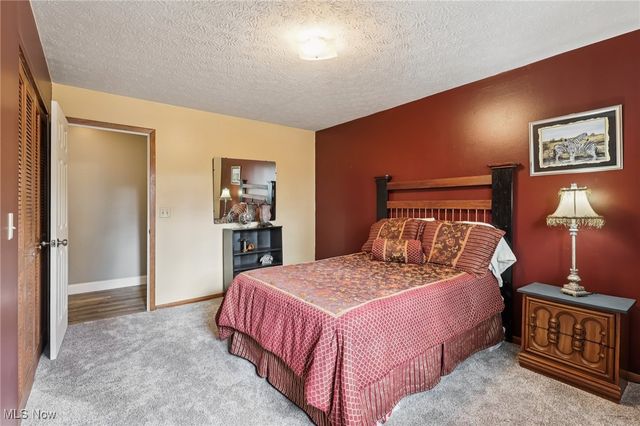 7400 Akins Road, North Royalton, OH 44133