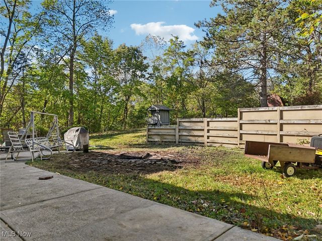 7400 Akins Road, North Royalton, OH 44133