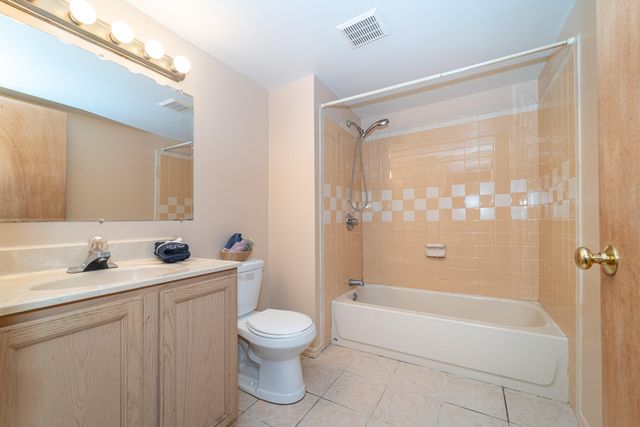 1386 Borgstrom Avenue, Ypsilanti, MI 48198