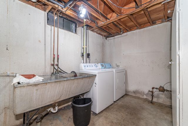 1386 Borgstrom Avenue, Ypsilanti, MI 48198