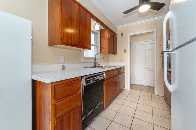 1386 Borgstrom Avenue, Ypsilanti, MI 48198