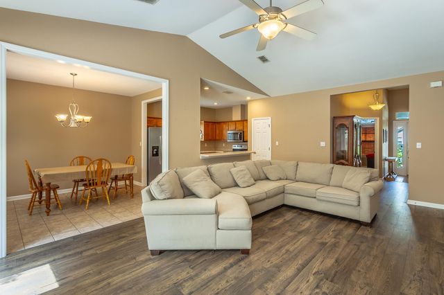 15 Amy Lane, Crawfordville, FL 32327