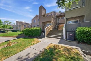 1019 Dornajo Way #217, Sacramento, CA 95825