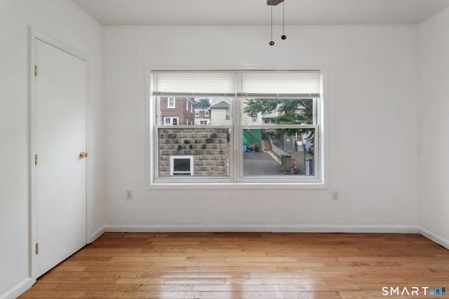 372 Dover Street, Bridgeport, CT 06610