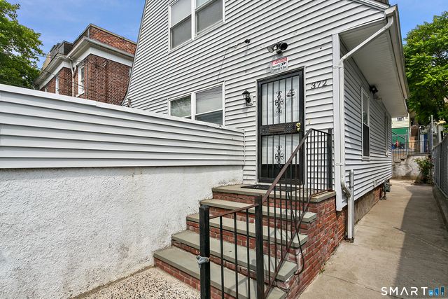 372 Dover Street, Bridgeport, CT 06610