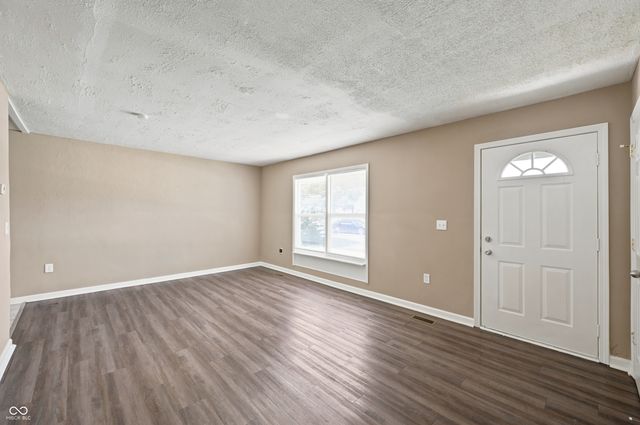 8619 Montery Road, Indianapolis, IN 46226
