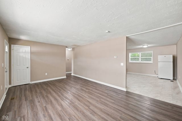 8619 Montery Road, Indianapolis, IN 46226