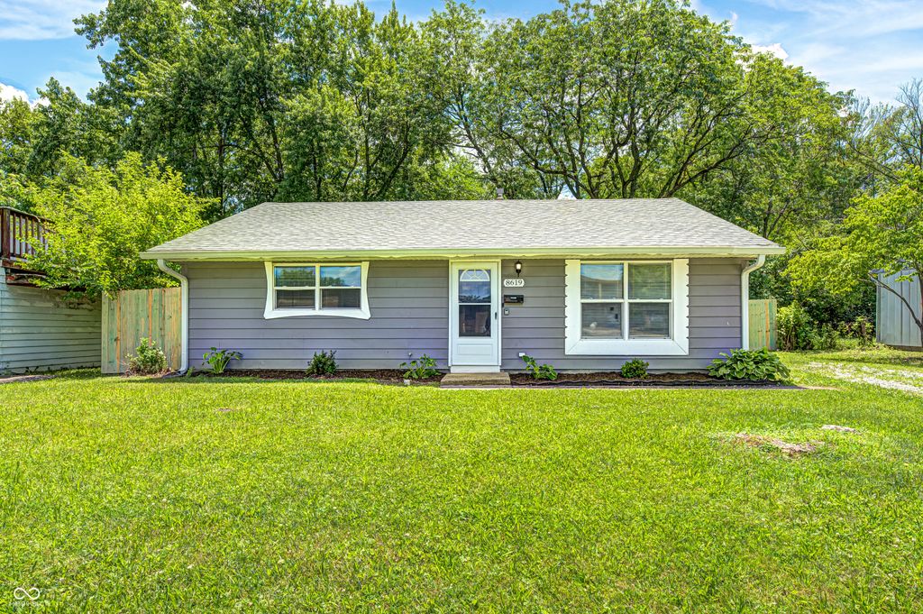 8619 Montery Road, Indianapolis, IN 46226