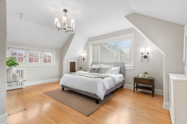 2790 Dean Parkway, Minneapolis, MN 55416