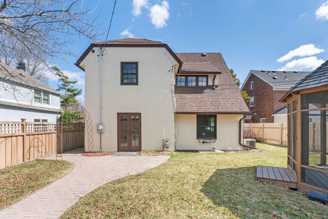 2790 Dean Parkway, Minneapolis, MN 55416