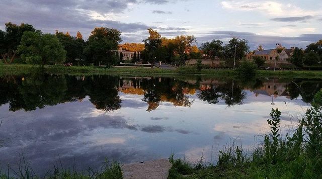 2790 Dean Parkway, Minneapolis, MN 55416