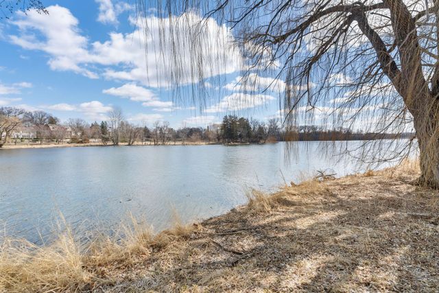 2790 Dean Parkway, Minneapolis, MN 55416