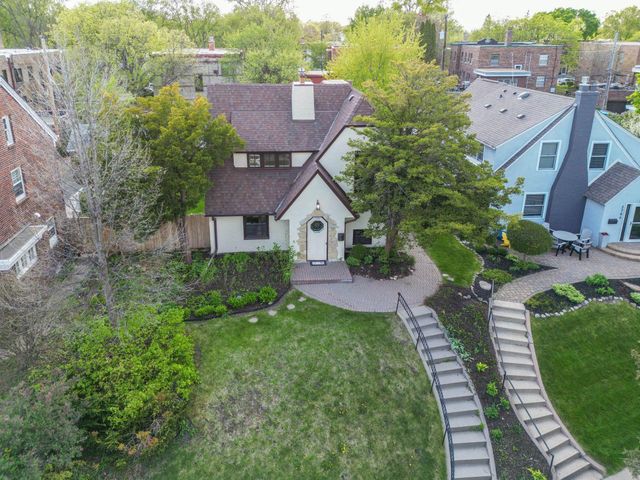 2790 Dean Parkway, Minneapolis, MN 55416