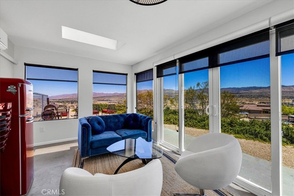 Image 17 of property listing at 6177 Mandarin Road, Yucca Valley, CA 92284