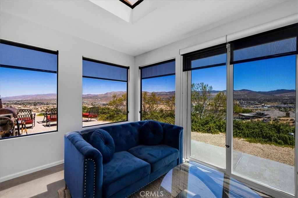 Image 19 of property listing at 6177 Mandarin Road, Yucca Valley, CA 92284