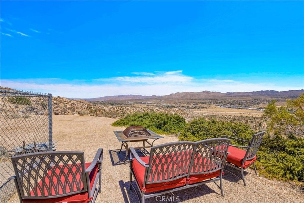 Image 36 of property listing at 6177 Mandarin Road, Yucca Valley, CA 92284