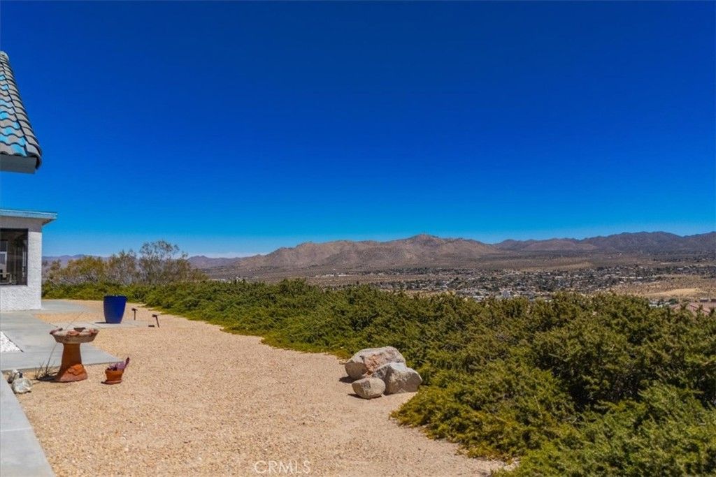 Image 39 of property listing at 6177 Mandarin Road, Yucca Valley, CA 92284